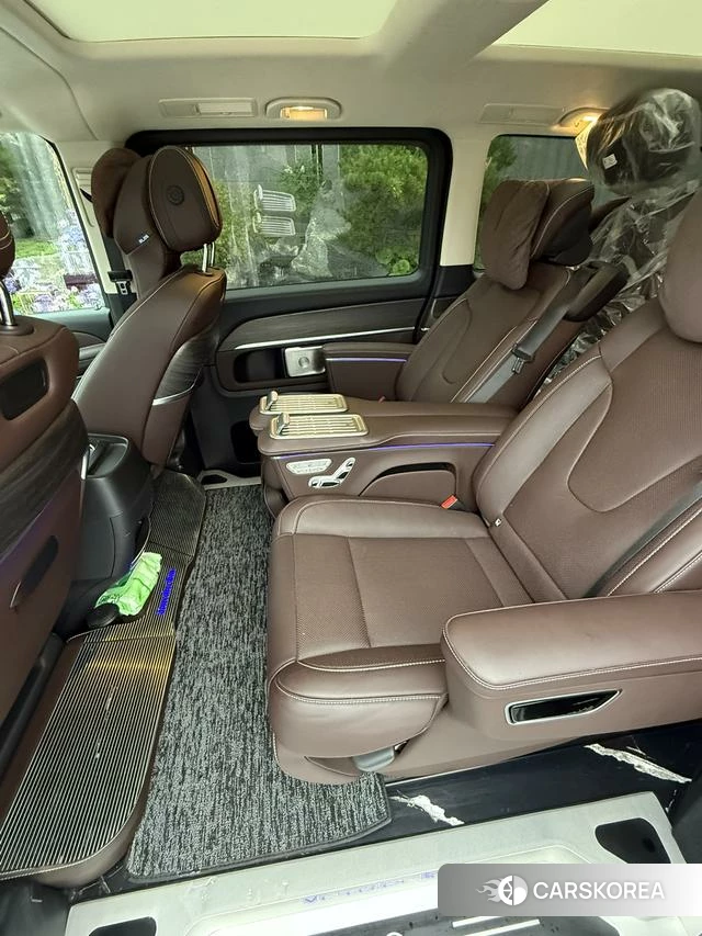 Mercedes-Benz V-class 2024 Черный из Китая, фото 4