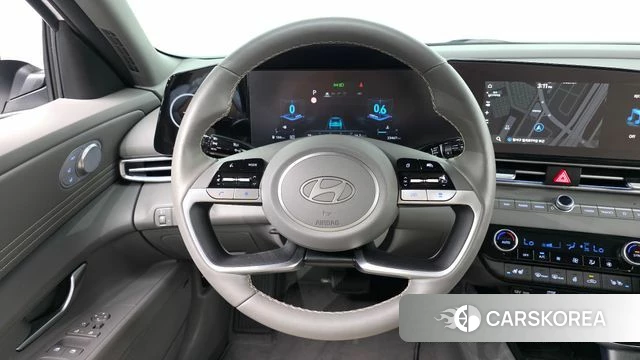 Hyundai The New Avante (CN7) 2023 Белый из Кореи, фото 4