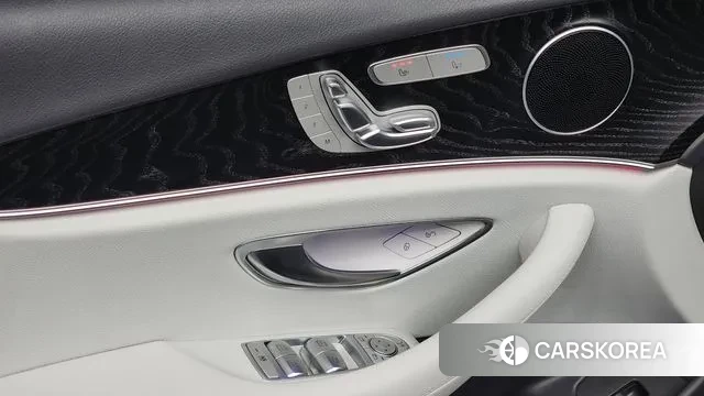 Mercedes-Benz E-Class W213 2022 Синий из Кореи, фото 4