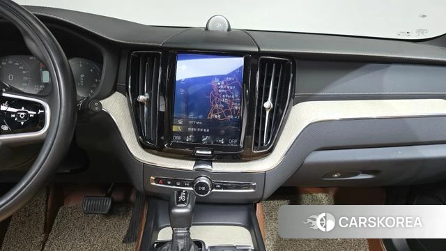 Volvo XC60 second Generation 2018 Черный из Кореи, фото 4