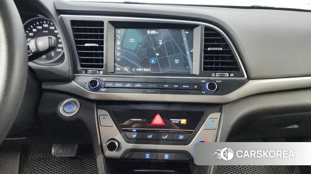 Hyundai Avante AD 2018 Белый из Кореи, фото 4