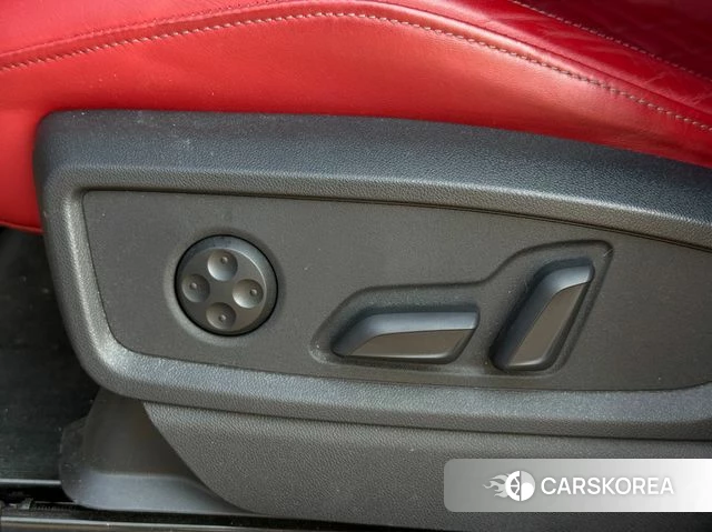 Audi SQ5 (FY) 2023 Синий из Кореи, фото 4