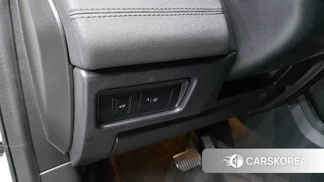 Land Rover Discovery Sports 2019 Белый из Кореи, фото 4