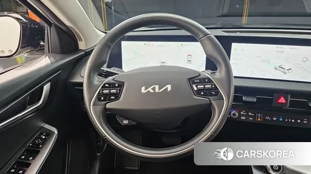 Kia EV6 2022 Жемчужный цвет из Кореи, фото 4