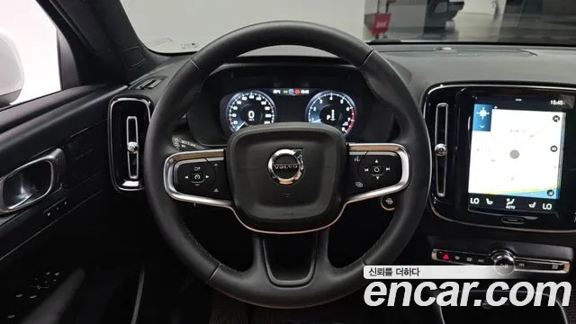 Volvo XC40 2022 Белый из Кореи, фото 4