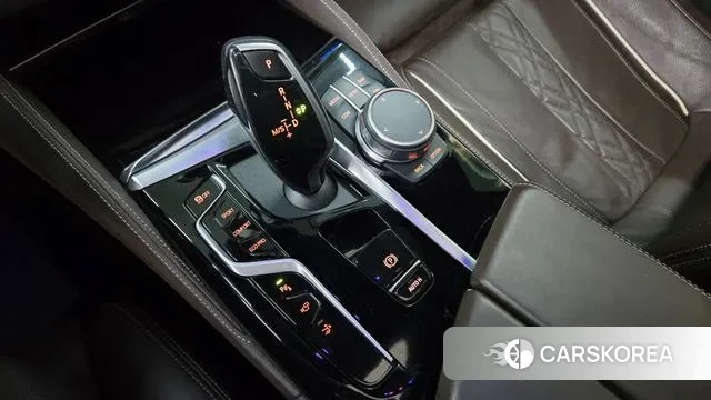 BMW 6 Series GT (G32) 2021 Белый из Кореи, фото 4