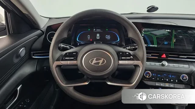 Hyundai The New Avante (CN7) 2024 Серебряный из Кореи, фото 4