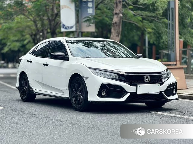 Honda Civic 2022 Белый из Китая, фото 4