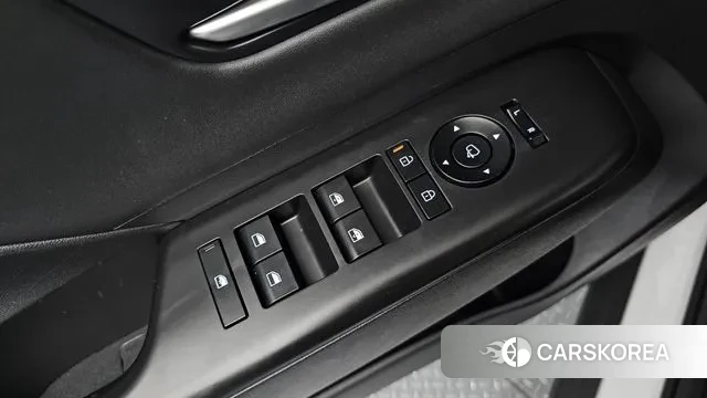 Hyundai Kona (SX2) 2024 Белый из Кореи, фото 4