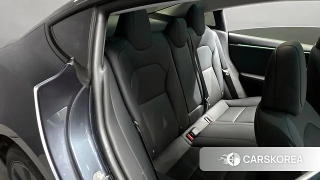 Tesla Model 3 2024 Серый из Кореи, фото 4