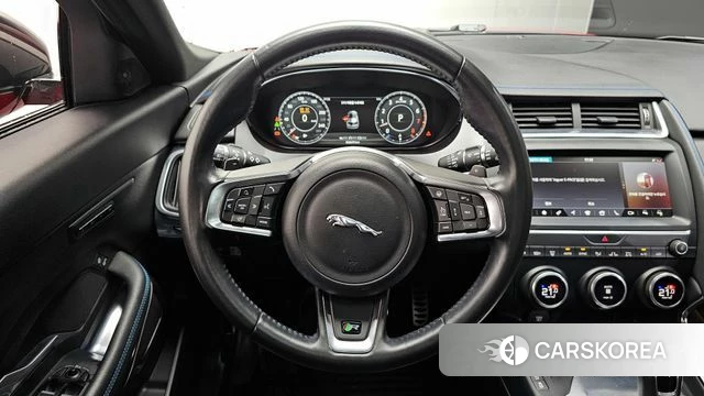 Jaguar E-PACE 2018 Красный из Кореи, фото 4