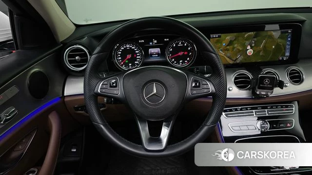 Mercedes-Benz E-Class W213 2018 Белый из Кореи, фото 4