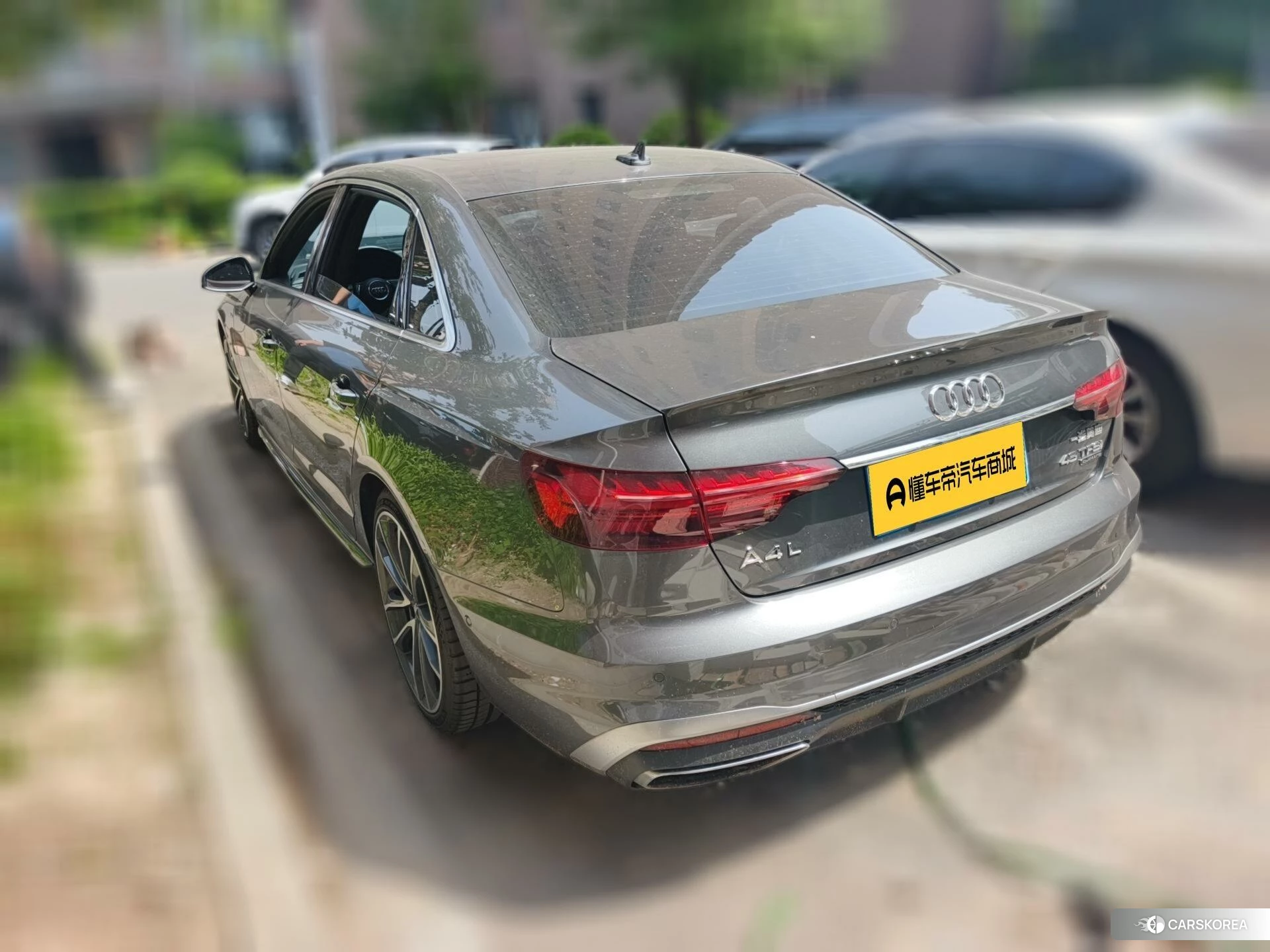 Audi A4L 2020 Темно-серый из Китая, фото 4