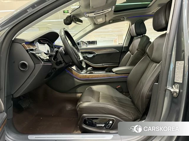 Audi A8 2019 Темно-серый из Китая, фото 4