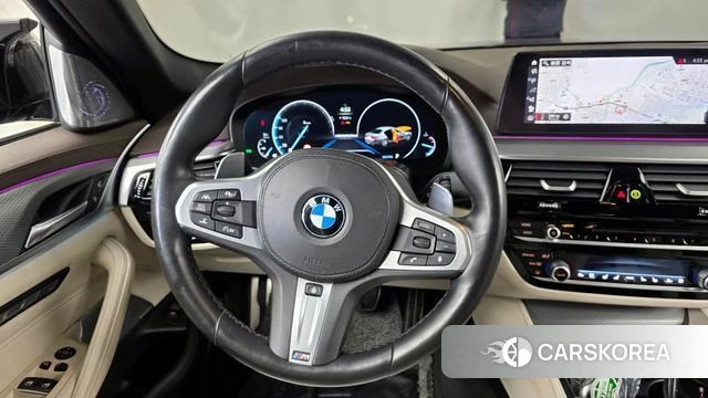 BMW 5 Series (G30) 2019 Черный из Кореи, фото 4