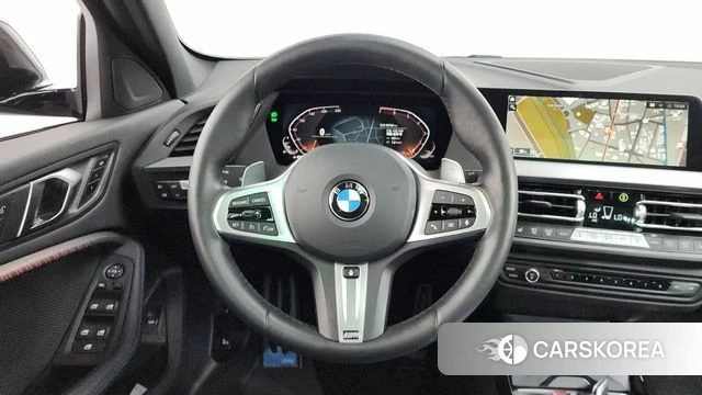 BMW 1 Series (F40) 2023 Черный из Кореи, фото 4