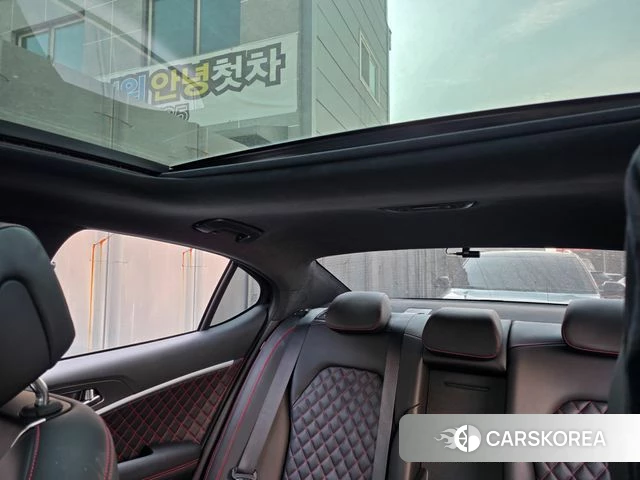 Genesis The New G70 2023 Черный из Кореи, фото 4