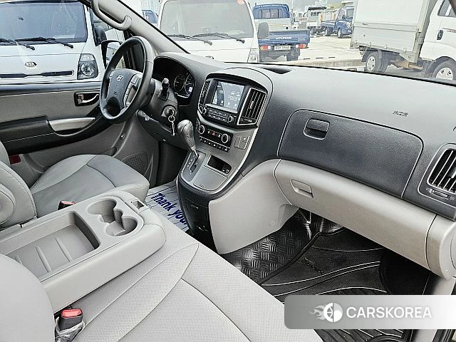 Hyundai The New Grand Starex 2019 Черный из Кореи, фото 4