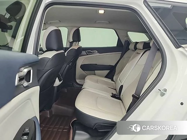 Kia Sportage 5th Generation 2022 Белый из Кореи, фото 4
