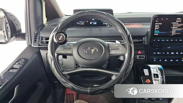 Hyundai Staria 2022 Белый из Кореи, фото 4