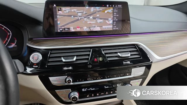 BMW 5 Series (G30) 2020 Черный из Кореи, фото 4