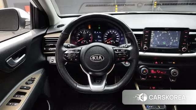 Kia Stonic 2019 Белый из Кореи, фото 4