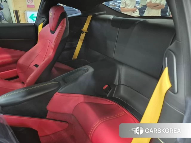 Ferrari Rome 2021 Красный из Кореи, фото 4