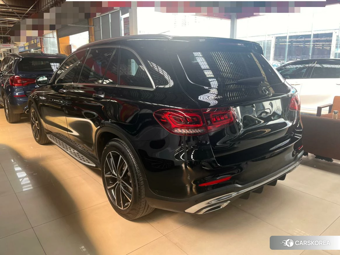 Mercedes-Benz GLC 2021 Черный из Китая, фото 4