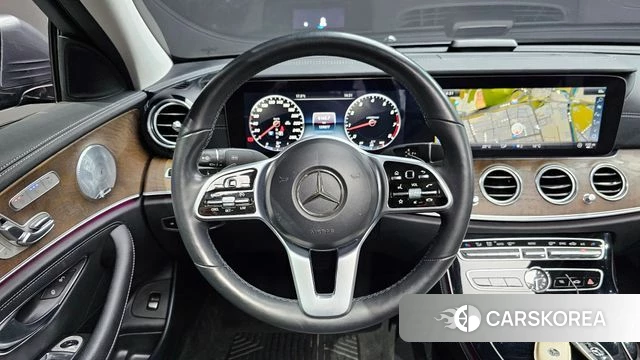 Mercedes-Benz E-Class W213 2019 Серый из Кореи, фото 4