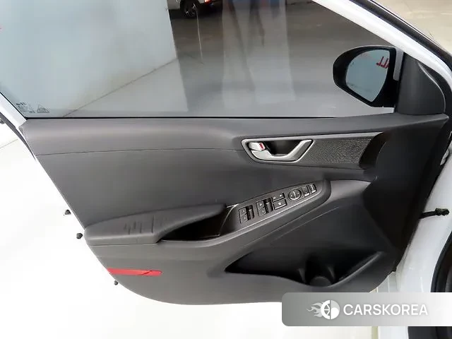 Hyundai The New Ionic Hybrid 2019 Белый из Кореи, фото 4