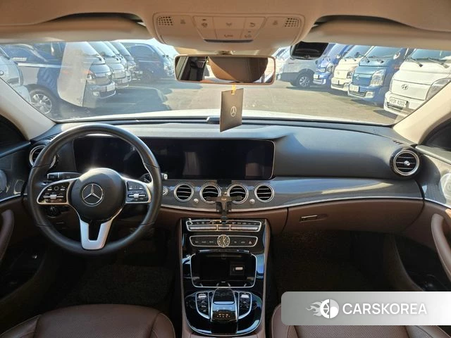 Mercedes-Benz E-Class W213 2019 Белый из Кореи, фото 4