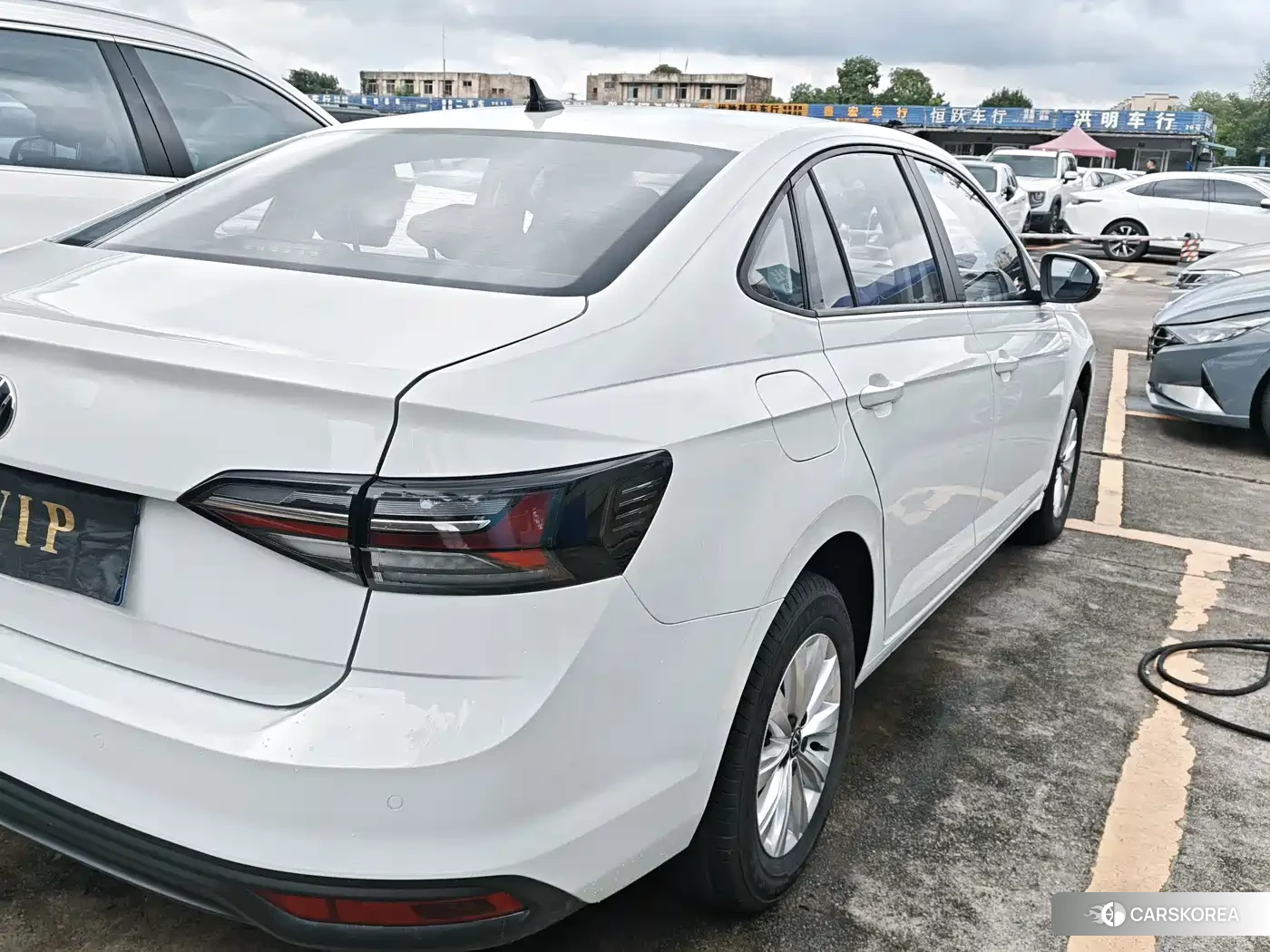 Volkswagen Lavida 2024 Белый из Китая, фото 4