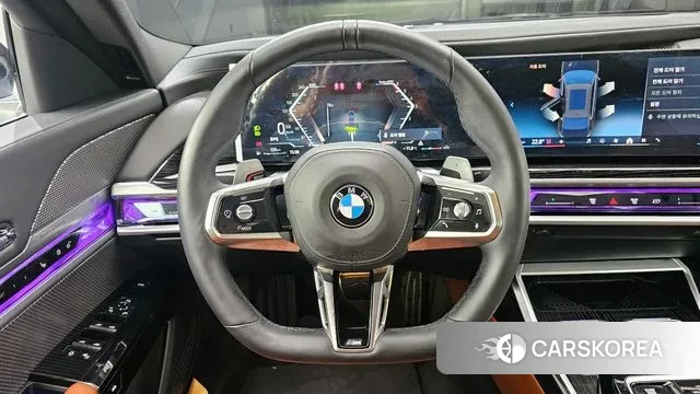 BMW 7 Series (G70) 2025 Черный из Кореи, фото 4