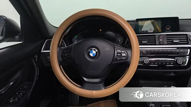 BMW 3 Series (F30) 2018 Белый из Кореи, фото 4