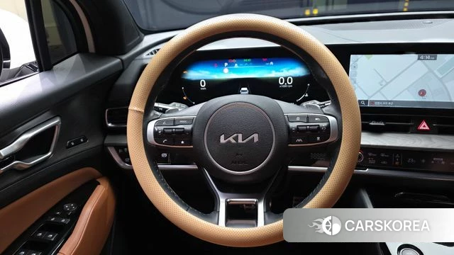Kia Sportage 5th Generation 2023 Белый из Кореи, фото 4