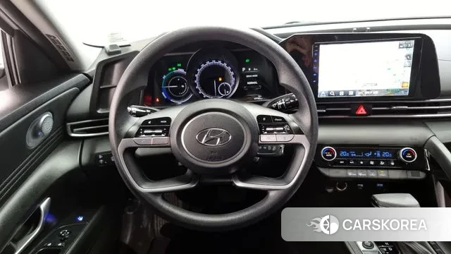 Hyundai Avante Hybrid (CN7) 2022 Белый из Кореи, фото 4