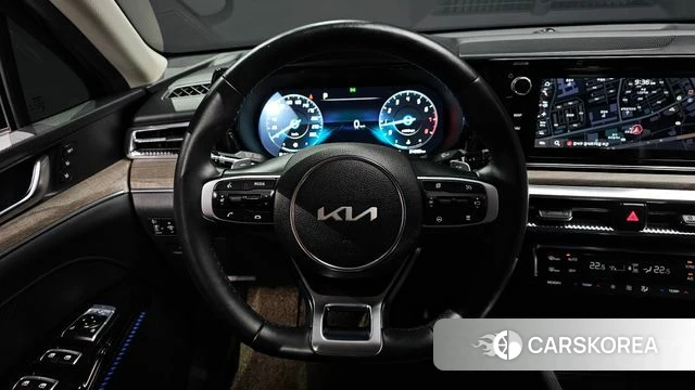 Kia K5 3rd generation 2023 Черный из Кореи, фото 4