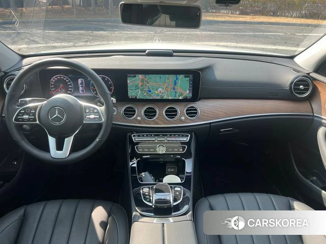 Mercedes-Benz E-Class W213 2019 Белый из Кореи, фото 4