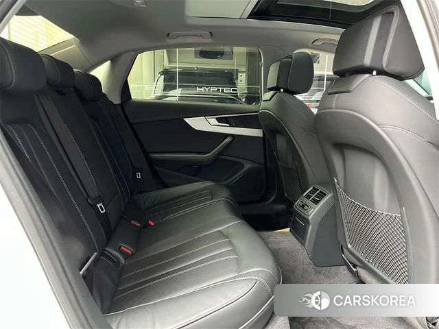 Audi A4L 2023 Белый из Китая, фото 4