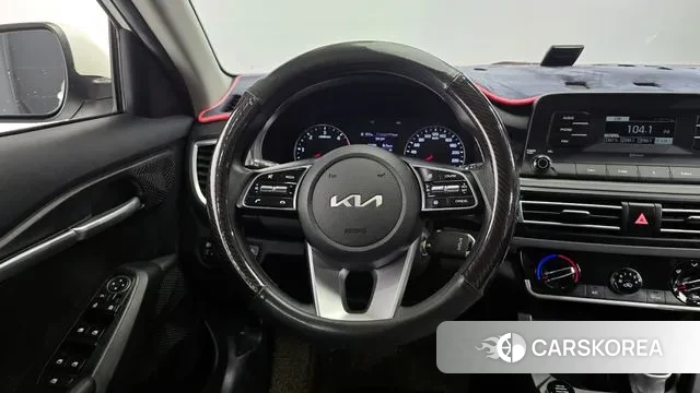 Kia Seltos 2021 Белый из Кореи, фото 4