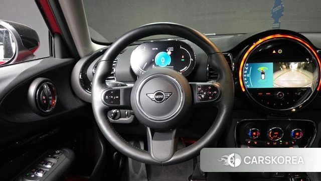 Mini Cooper Clubman 2023 Красный из Кореи, фото 4