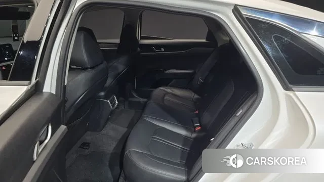 Kia The New K5 3rd generation 2024 Белый из Кореи, фото 4