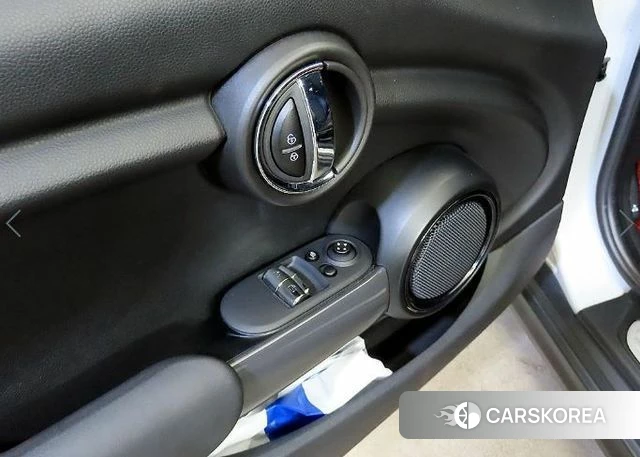 Mini Cooper 2019 Серебряный из Кореи, фото 4