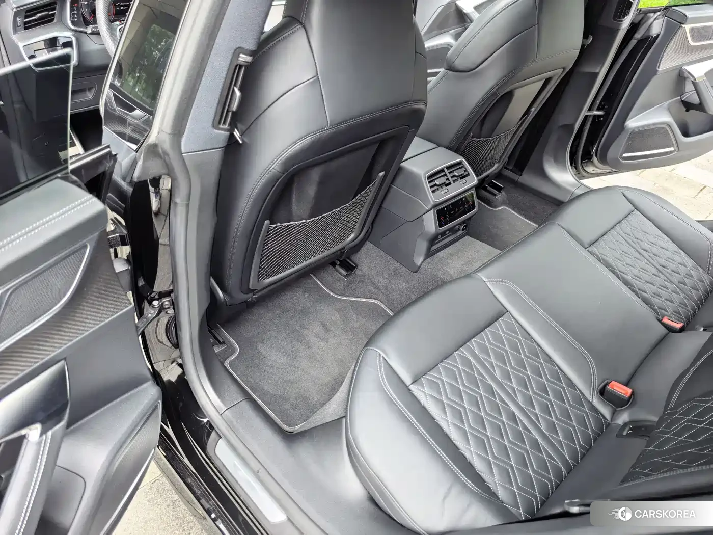 Audi A7 2024 Черный из Китая, фото 4