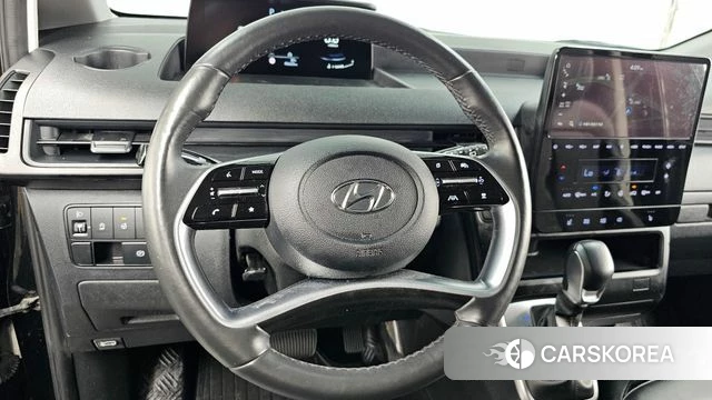 Hyundai Staria 2022 Черный из Кореи, фото 4