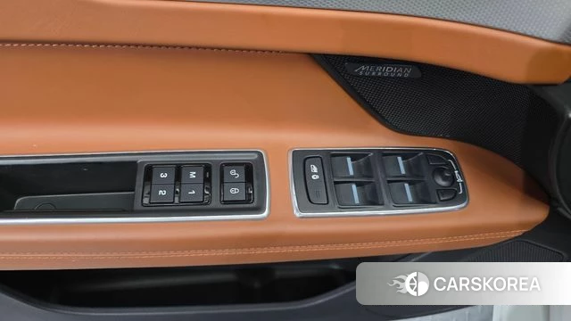 Jaguar XF (X260) 2019 Белый из Кореи, фото 4