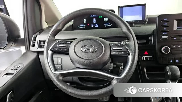 Hyundai Staria 2023 Белый из Кореи, фото 4