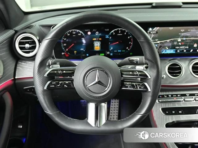 Mercedes-Benz E-Class W213 2021 Белый из Кореи, фото 4