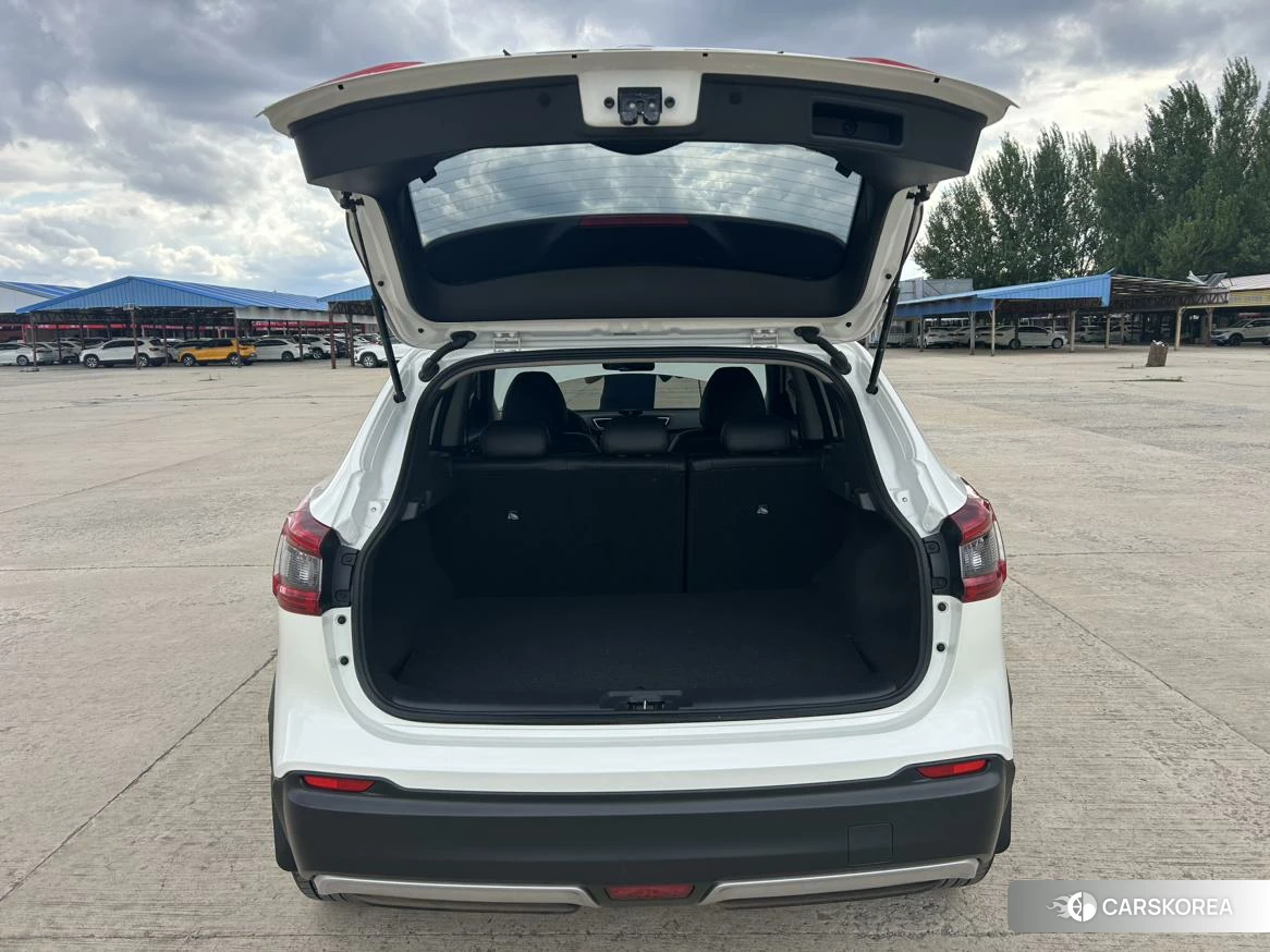 Nissan Qashqai 2021 Белый из Китая, фото 4