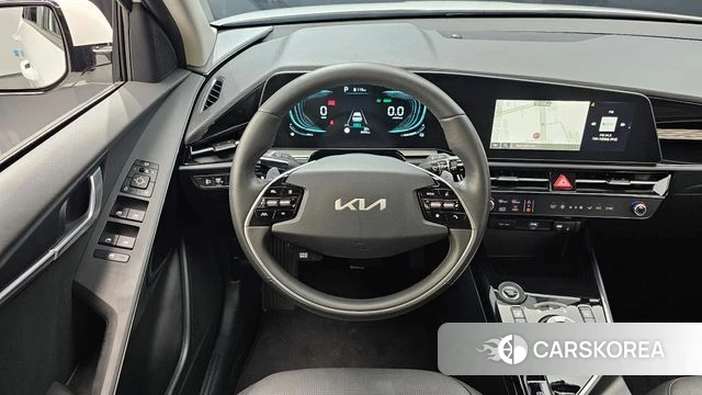 Kia Di Ol Nu Niro 2026 Белый из Кореи, фото 4